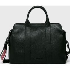 Calvin Klein - Torebka. Czarne torebki klasyczne damskie Calvin Klein, w paski, z materiału, duże. Za 699,90 zł.