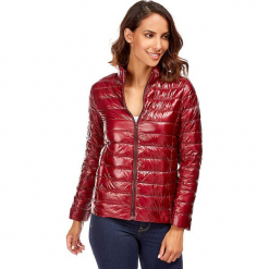Kurtka puchowa w kolorze bordowym. Czerwone kurtki damskie pikowane marki Snowie Collection, s, z puchu. W wyprzedaży za 159,95 zł.