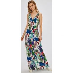 Desigual - Sukienka Jasmine. Białe sukienki damskie rozkloszowane marki Desigual, na co dzień, s, z wiskozy, casualowe, na ramiączkach, maxi. W wyprzedaży za 199,90 zł.