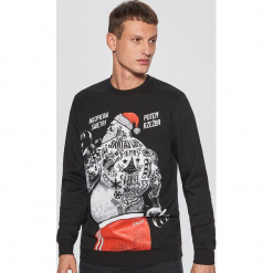 Bluza z nadrukiem kolekcja christmas - Czarny. Czarne bluzy męskie marki Cropp, s, z nadrukiem. W wyprzedaży za 29,99 zł.