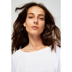 Bluzka koszulowa z wiązaniem. Koszule damskie Moodo, xs, bez wzorów, z koszulowym kołnierzykiem, bez rękawów. Za 19,99 zł.