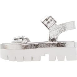 Sandały damskie: KENDALL + KYLIE WAVE Sandały na platformie silver