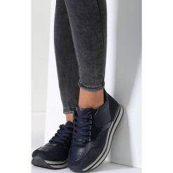 Granatowe Buty Sportowe Eh Eh. Niebieskie buty sportowe damskie marki vices. Za 59,99 zł.