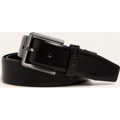 Calvin Klein - Pasek. Pomarańczowe paski męskie Calvin Klein, w paski, ze skóry. W wyprzedaży za 199,90 zł.