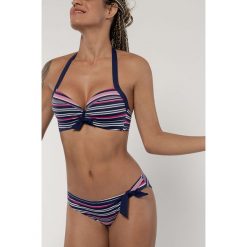 Dorina - Figi kąpielowe Myrtos. Czarne stroje kąpielowe damskie Dorina, s, bez wzorów, z nylonu. W wyprzedaży za 49,90 zł.