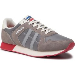Sneakersy LEVI'S - 229802-725-55 Regular Grey. Szare sneakersy męskie Levi's®, na co dzień, bez wzorów, ze skóry ekologicznej, klasyczne, bez zapięcia. Za 309,00 zł.