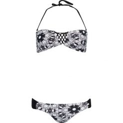 Stroje dwuczęściowe damskie: Bikini w kolorze czarno-białym