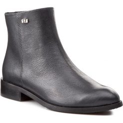 Buty zimowe damskie: Botki SOLO FEMME - 77907-03-E50/000-02-00 SZA