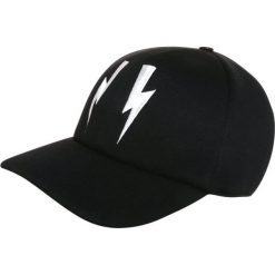 Neil Barrett Czapka z daszkiem black/off white. Czarne czapki męskie marki Neil Barrett. W wyprzedaży za 616,85 zł.