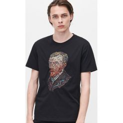 T-shirt Vincent van Gogh - Czarny. Czarne t-shirty męskie Reserved, s, bez wzorów, bez kołnierzyka. Za 79,99 zł.
