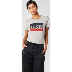 Levi's T-shirt The Perfect Sportswear - Grey. Szare t-shirty damskie Levi's®, s, z nadrukiem, z bawełny, z okrągłym kołnierzem. Za 80,95 zł.