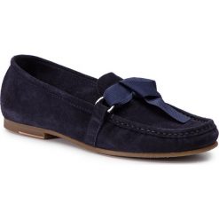Mokasyny MARC O'POLO - 902 12073104 300 Navy 890. Niebieskie mokasyny damskie Marc O'Polo, na co dzień, bez wzorów, ze skóry, bez obcasa, na obcasie, bez zapięcia. Za 529,00 zł.