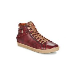 Buty Pikolinos LAGOS 901. Czerwone trampki i tenisówki damskie Pikolinos, bez wzorów, bez zapięcia. Za 569,00 zł.