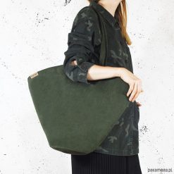 Shelly bag ciemnozielona torba nubuk syntetyczny. Zielone torebki klasyczne damskie Pakamera, w paski, z nubiku. Za 165,00 zł.