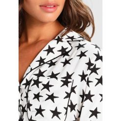 T-shirty damskie: LOVE Stories JUDE Koszulka do spania white sand