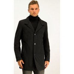 Kurtka zimowa Strellson Russel 30017539. Czarne kurtki męskie Strellson, na zimę, m, bez wzorów, z bawełny, bez kaptura. W wyprzedaży za 529,00 zł.