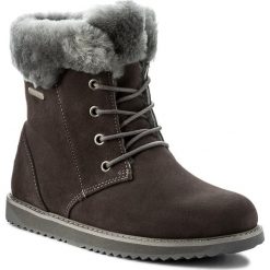 Śniegowce EMU AUSTRALIA - Shoreline Lo W11750 Charcoal. Szare kozaki damskie EMU Australia, na zimę, ze skóry, bez zapięcia. W wyprzedaży za 429,00 zł.