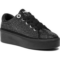 Sneakersy GUESS - Townie FL6TOW ESU12 BLACK. Czarne półbuty damskie marki Guess, ze skóry ekologicznej. Za 629,00 zł.