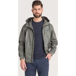 KURTKA Armani Exchange. Zielone płaszcze męskie Armani Exchange, m, z aplikacjami, z tkaniny, z kapturem. Za 445,00 zł.
