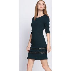 Ciemnozielona Sukienka I Can't Believe. Zielone sukienki damskie marki Born2be, l, midi, oversize. Za 44,99 zł.