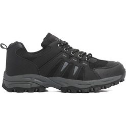 Czarne Buty Sportowe Root. Czarne buty sportowe męskie marki Born2be, z materiału, na sznurówki. Za 89,99 zł.