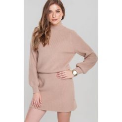 Beżowy Komplet Griffith. Brązowe spódniczki damskie Renee, s, bez wzorów, z dzianiny, długie, mini, dopasowane. Za 189,99 zł.