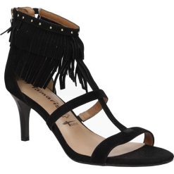 Sandały tamaris 1-28346-26. Czarne sandały damskie Tamaris, bez wzorów, ze skóry, eleganckie, bez obcasa, bez zapięcia. Za 339,99 zł.