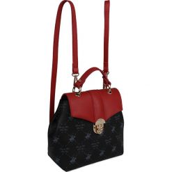 Plecak w kolorze czarno-czerwonym - 24 x 12 x 25 cm. Czerwone plecaki damskie Beverly Hills Polo Club, bez wzorów, ze skóry. W wyprzedaży za 119,95 zł.