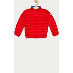 Tommy Hilfiger - Kurtka puchowa dziecięca 104-176 cm. Czerwone kurtki chłopięce TOMMY HILFIGER, bez wzorów, z materiału, krótkie, bez kaptura. Za 599,90 zł.