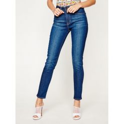 Jeansy Skinny Fit Levi's® 721™ High Rise 18882-0330. Niebieskie jeansy damskie s. W wyprzedaży za 379,00 zł.