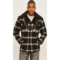 Wrangler - Kurtka. Czarne płaszcze męskie Wrangler, xs, bez wzorów, z poliesteru, krótkie, bez kaptura. W wyprzedaży za 289,90 zł.
