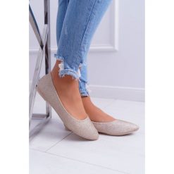 Baleriny Damskie Brokatowe Złote Fifi. Żółte baleriny damskie Tagless, bez wzorów, eleganckie, bez obcasa. Za 49,00 zł.
