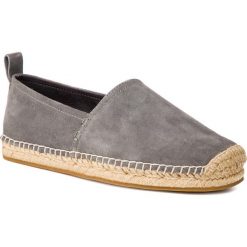 Espadryle EMPORIO ARMANI - X4S021 XF188 00012 Pewter. Szare espadryle męskie marki Emporio Armani, na co dzień, bez wzorów, z zamszu, klasyczne, bez zapięcia. Za 689,00 zł.