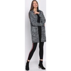 Czarny Kardigan One Lips. Czarne kardigany damskie Born2be, l. Za 49,99 zł.
