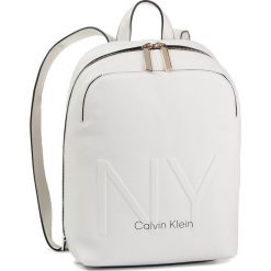 Plecak CALVIN KLEIN - Ny Shaped Backpack K60K606254 YAD. Białe plecaki damskie eleganckie. Za 649,00 zł.