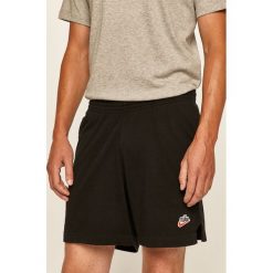 Nike Sportswear - Szorty. Czarne spodenki i szorty męskie Nike Sportswear, s, bez wzorów, z bawełny, casualowe. W wyprzedaży za 149,90 zł.