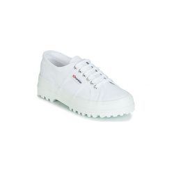 Buty Superga 2555 COTU. Białe trampki i tenisówki damskie Superga, bez wzorów, bez zapięcia. Za 319,20 zł.