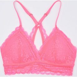 Biustonosz push-up z koronkowym tyłem - Różowy. Różowe biustonosze Sinsay, bez wzorów, z koronki. Za 24,99 zł.