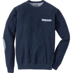Sweter Regular Fit bonprix ciemnoniebieski. Niebieskie swetry męskie marki bonprix, s, bez wzorów, z kontrastowym kołnierzykiem, bez kaptura. Za 37,99 zł.