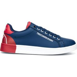 Trussardi Jeans Tenisówki Niebieski. Niebieskie trampki męskie Trussardi Jeans, bez wzorów, z jeansu, bez zapięcia. Za 654,95 zł.