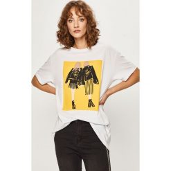 Answear - T-shirt. Białe bluzki damskie ANSWEAR, s, z nadrukiem, z bawełny, z okrągłym kołnierzem. Za 29,90 zł.