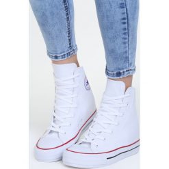 Białe Sneakersy Linden. Białe sneakersy damskie Born2be, z bawełny. Za 34,99 zł.