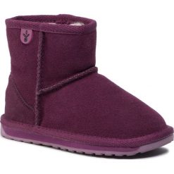Buty EMU AUSTRALIA - Wallaby Mini K10103 Plum. Fioletowe śniegowce dziewczęce EMU Australia, bez zapięcia. W wyprzedaży za 179,00 zł.