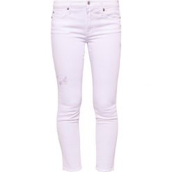 7 for all mankind PYPER CROPPED Jeansy Slim Fit firework white. Białe jeansy damskie relaxed fit marki 7 for all mankind. W wyprzedaży za 648,45 zł.