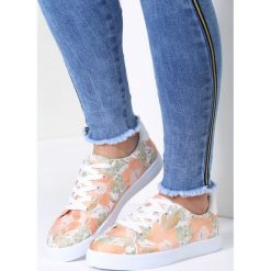 Pomarańczowe Tenisówki Big Satisfaction. Pomarańczowe buty sportowe damskie marki vices, z satyny, na sznurówki. Za 39,99 zł.