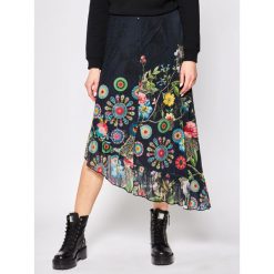 Spódnica trapezowa Desigual Fal_Coke 20SWFK02. Spódniczki damskie Desigual, s, bez wzorów, z elastanu, midi, trapezowe. W wyprzedaży za 219,00 zł.
