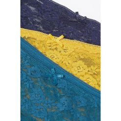 Etam - Figi (3 pack). Niebieskie majtki damskie Etam, s, z elastanu. W wyprzedaży za 49,90 zł.