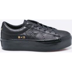 Converse - Tenisówki One Star Platform. Czarne trampki i tenisówki damskie marki Converse, ze skóry, na sznurówki. W wyprzedaży za 299,90 zł.