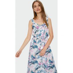Długa sukienka w kwiaty. Szare sukienki damskie Greenpoint, w kwiaty, z wiskozy, bez kołnierzyka, z długim rękawem, długie, maxi. Za 119,99 zł.