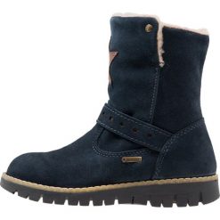 Primigi Kozaki navy. Niebieskie buty zimowe damskie Primigi, z materiału, na wysokim obcasie. W wyprzedaży za 259,35 zł.